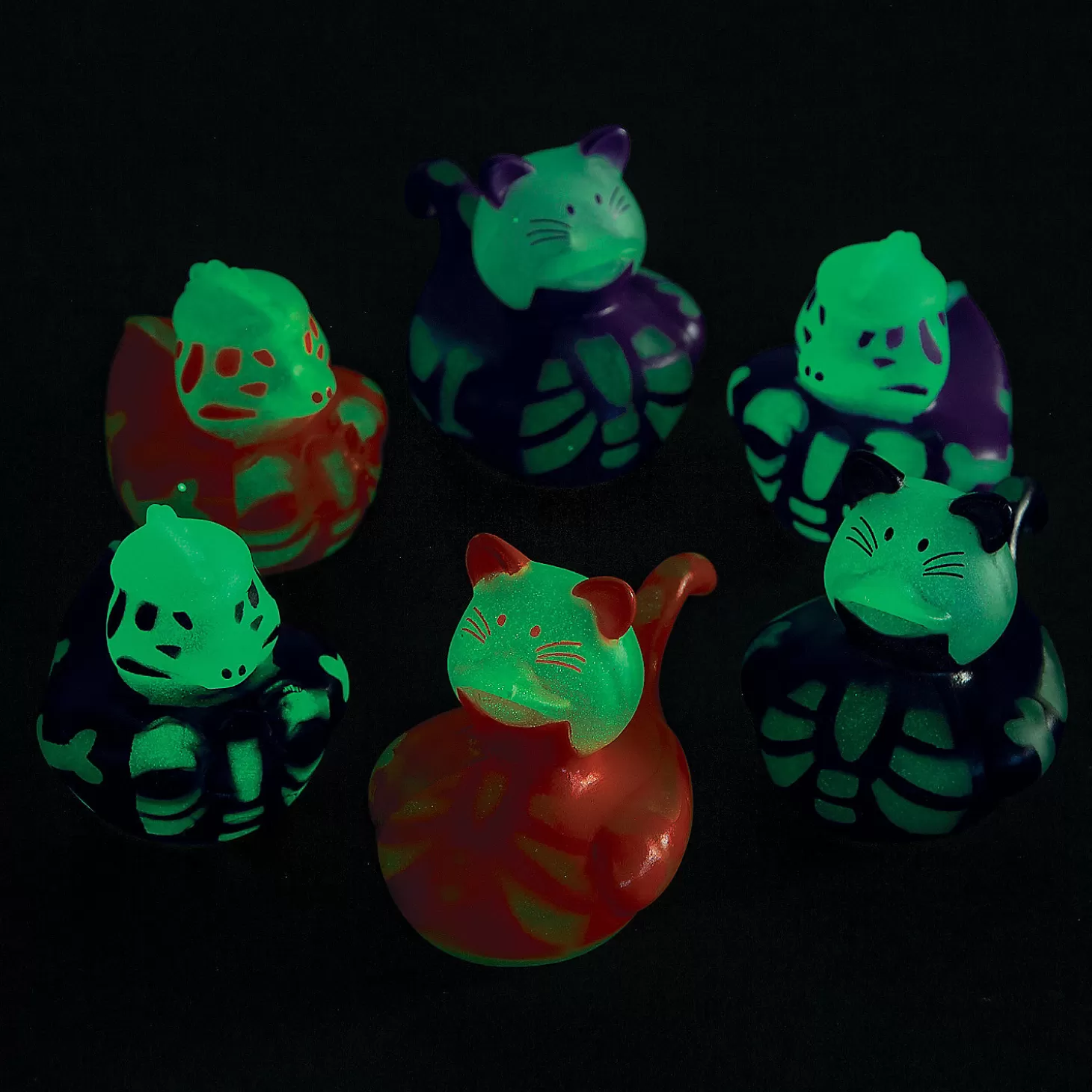 Oriental Trading Bulk 50 Pc. Glow-In-The-Dark Halloween Skeleton Rubber Duck Assortment* Rubber Duckies