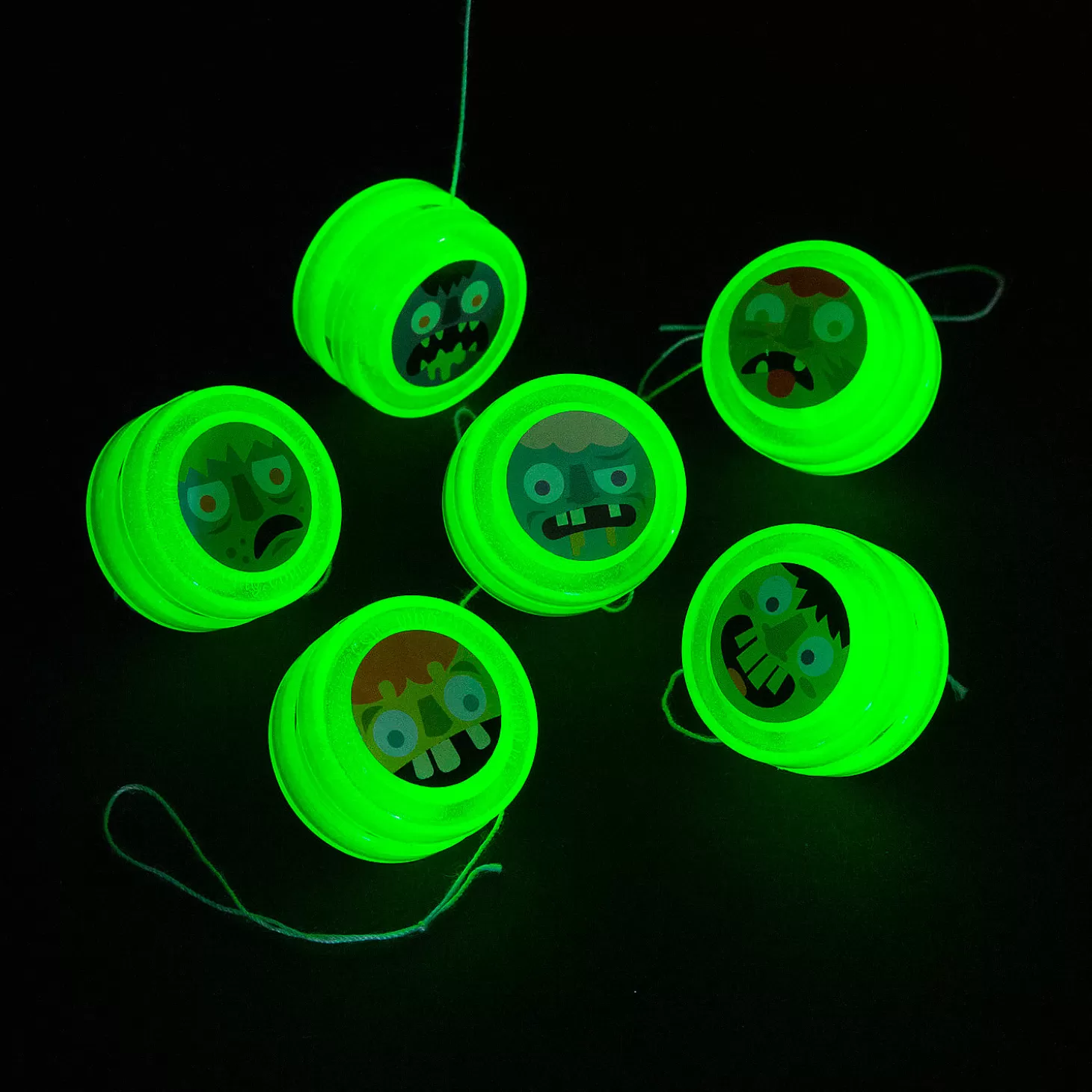 Best Sale Bulk 48 Pc. Glow-In-The-Dark Mini Zombie Yoyos Games & Activities